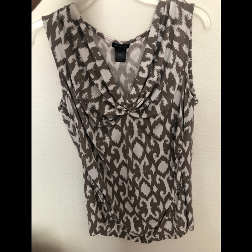 🌈Ann Taylor Blouse